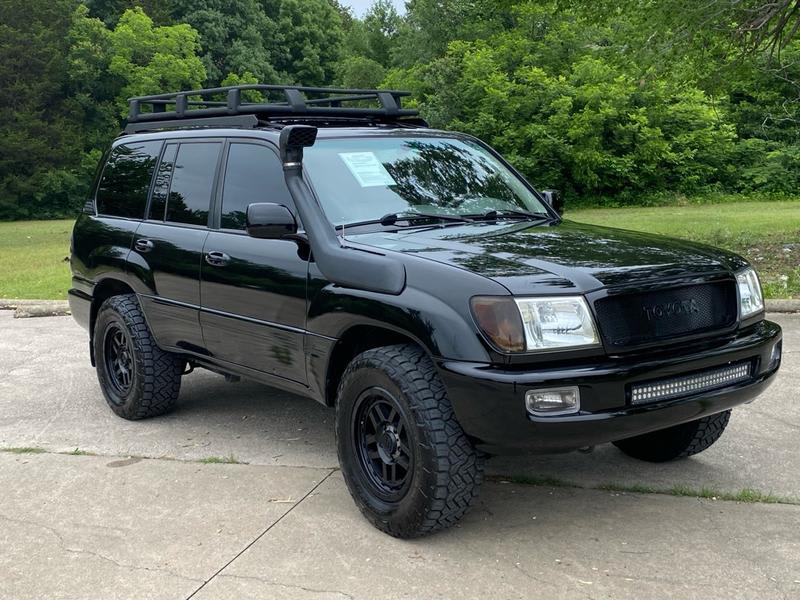 TOYOTA LAND CRUISER 2004 price $16,995