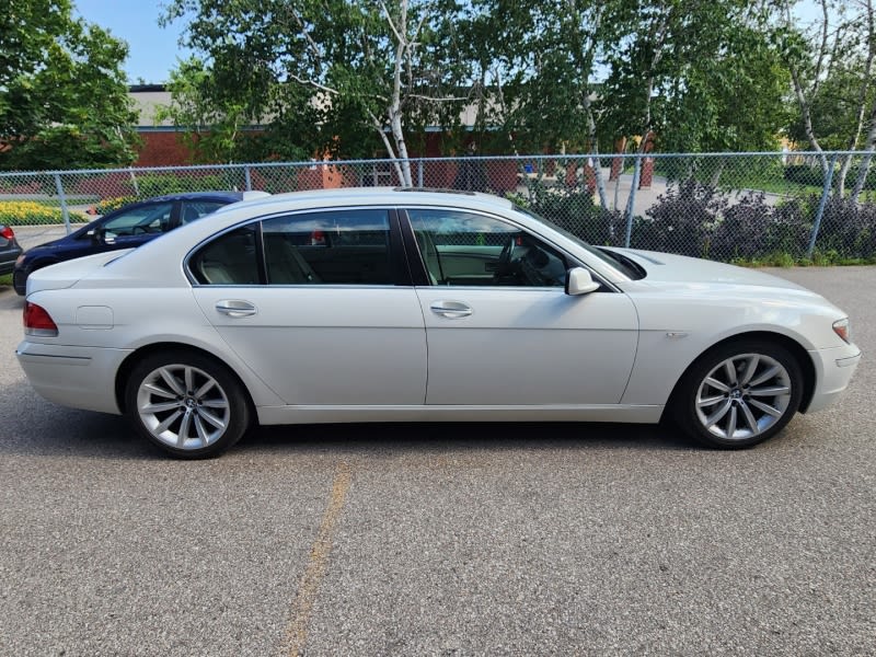 BMW 7-Series 2007 price $11,990