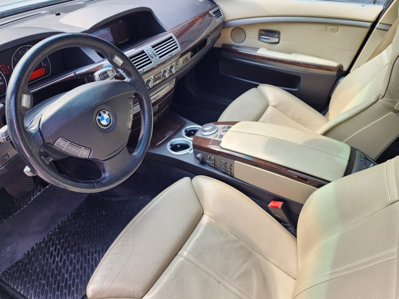 BMW 7-Series 2007 price $11,990