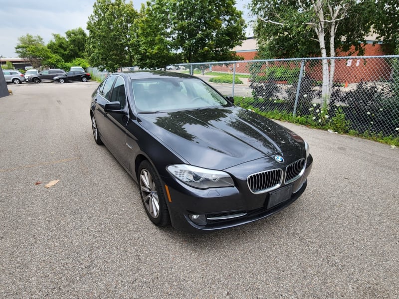 BMW 5-Series 2013 price $15,888