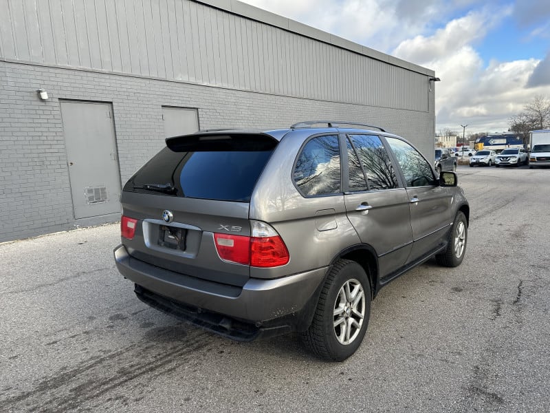 BMW X5 2004 price $3,590