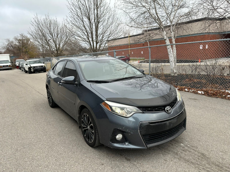 Toyota Corolla 2016 price $12,990