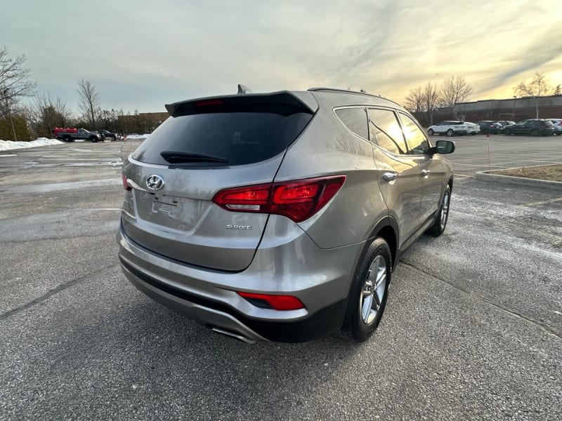 Hyundai Santa Fe Sport 2017 price $13,800