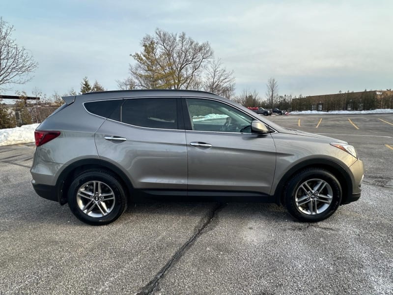 Hyundai Santa Fe Sport 2017 price $13,800