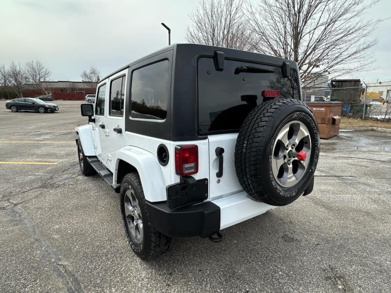 Jeep Wrangler Unlimited 2016 price $19,988