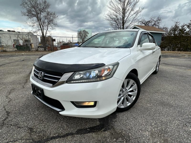 Honda Accord 2013 price $8,886