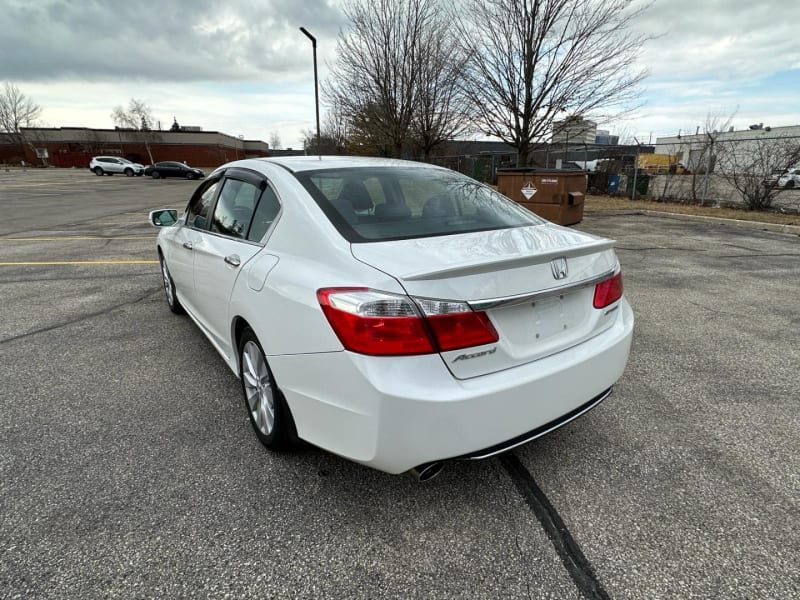 Honda Accord 2013 price $8,886