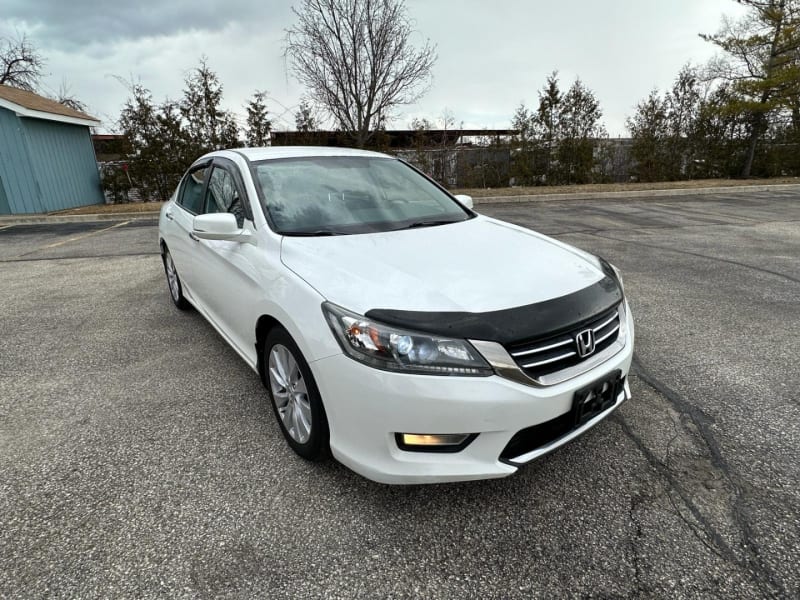 Honda Accord 2013 price $8,886