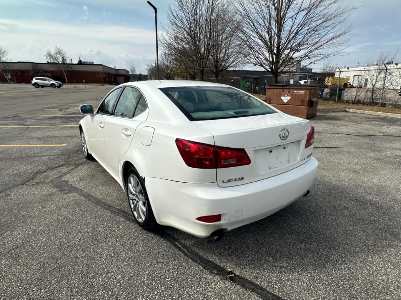 Lexus IS 250 2006 price $4,400