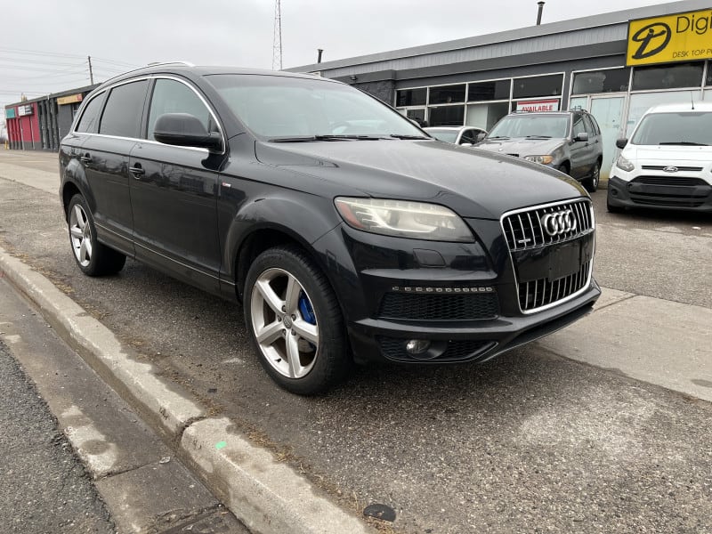 Audi Q7 2013 price $10,998