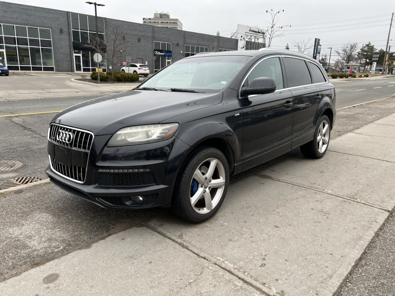 Audi Q7 2013 price $10,998