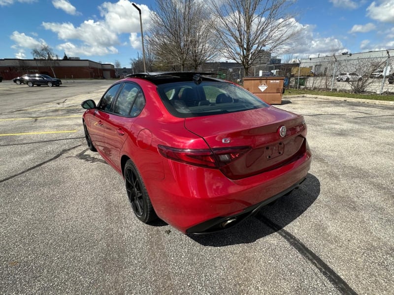 Alfa Romeo Giulia 2018 price $19,999