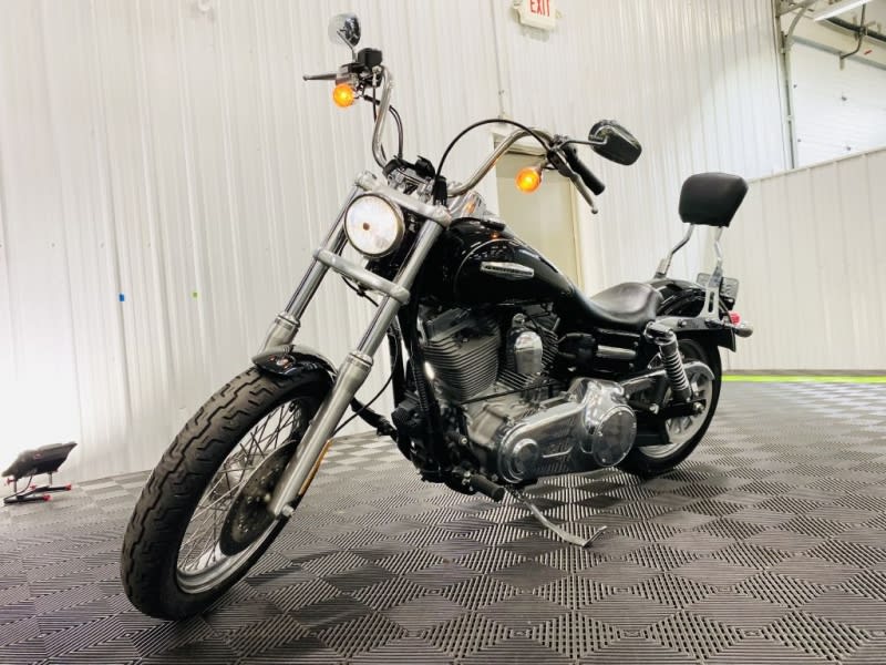 HARLEY DAVIDSON SUPER GLIDE 2009 price $9,980