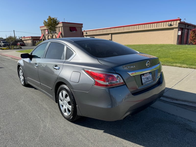 Nissan Altima 2014 price $4,995