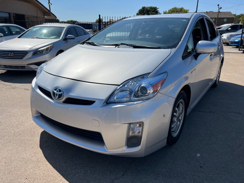 Toyota Prius 2010 price $7,990