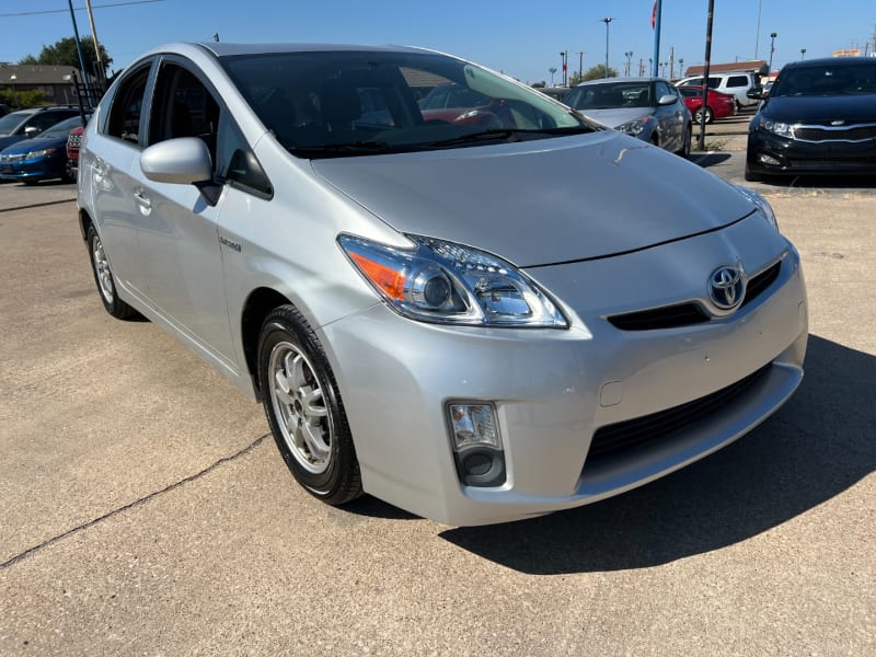 Toyota Prius 2010 price $7,990