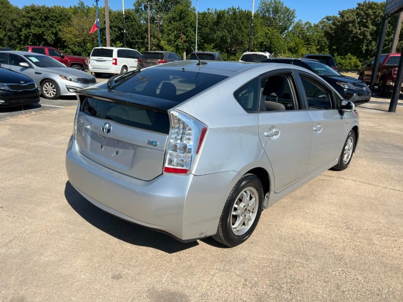 Toyota Prius 2010 price $7,990