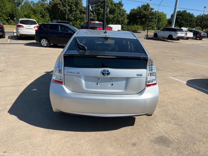 Toyota Prius 2010 price $7,990