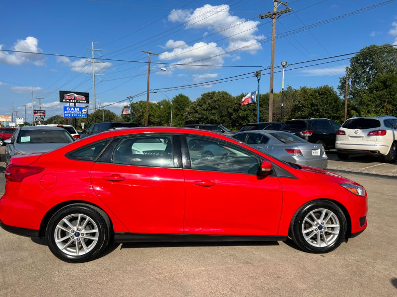 Ford Focus 2016 price $8,990