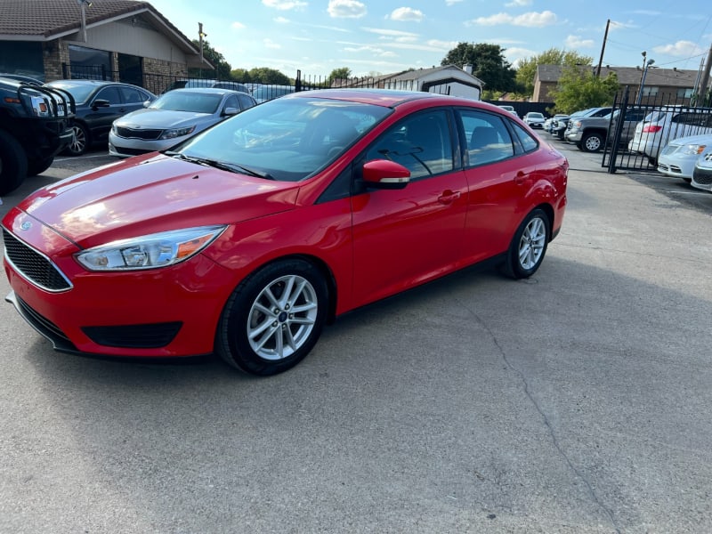 Ford Focus 2016 price $8,990