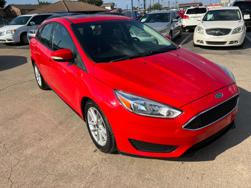 Ford Focus 2016 price $8,990