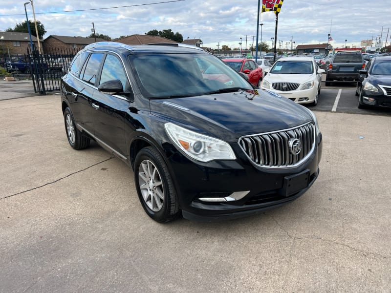 Buick Enclave 2017 price $15,990