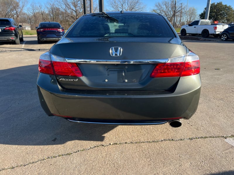 Honda Accord Sedan 2014 price $13,900