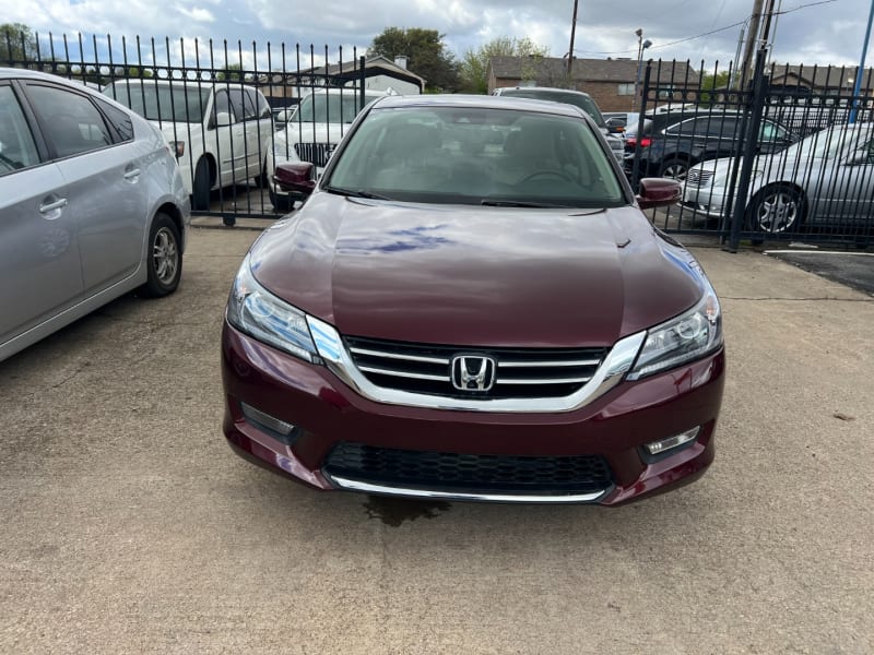 Honda Accord Sedan 2014 price $14,900