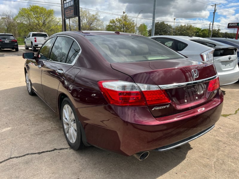 Honda Accord Sedan 2014 price $14,900