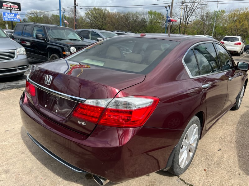 Honda Accord Sedan 2014 price $14,900