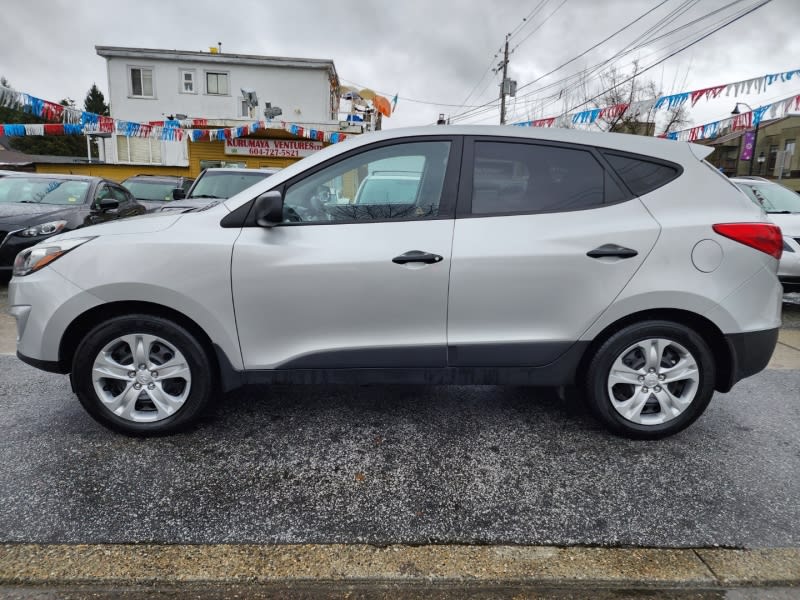 Hyundai Tucson 2014 price $10,950