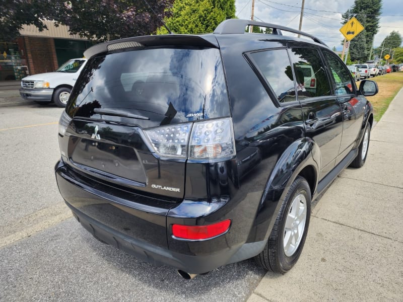 Mitsubishi Outlander 2009 price $5,950