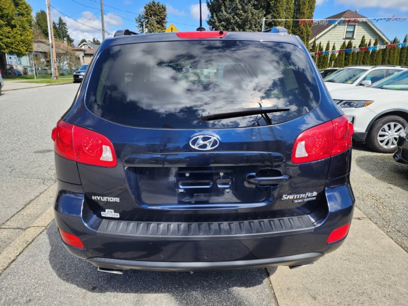 Hyundai Santa Fe 2009 price $7,950