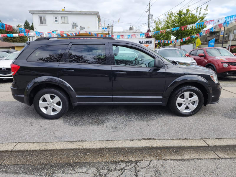 Dodge Journey 2011 price $10,950