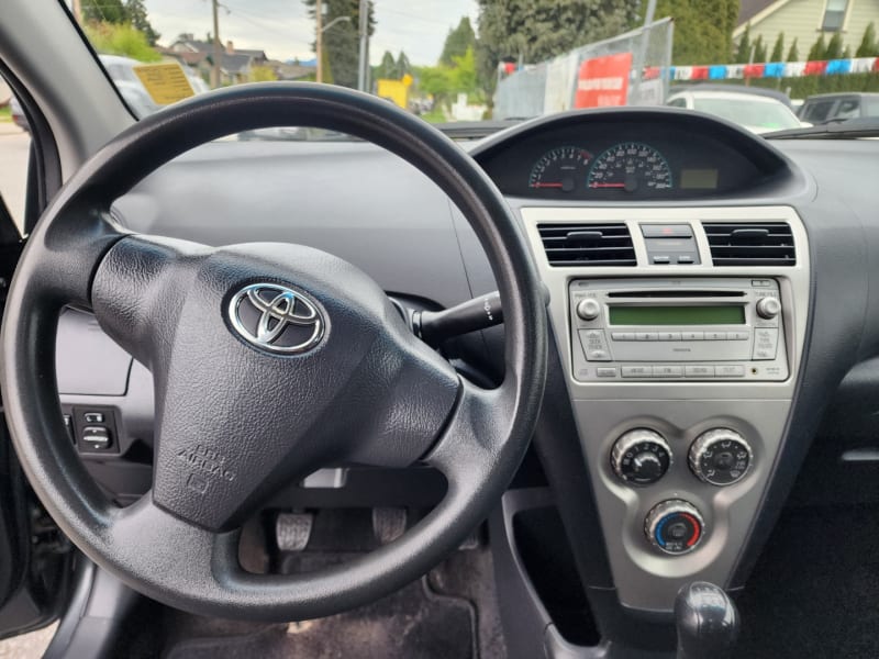 Toyota Yaris 2009 price $6,800