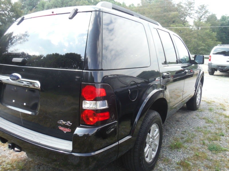 Ford Explorer 2010 price $7,995