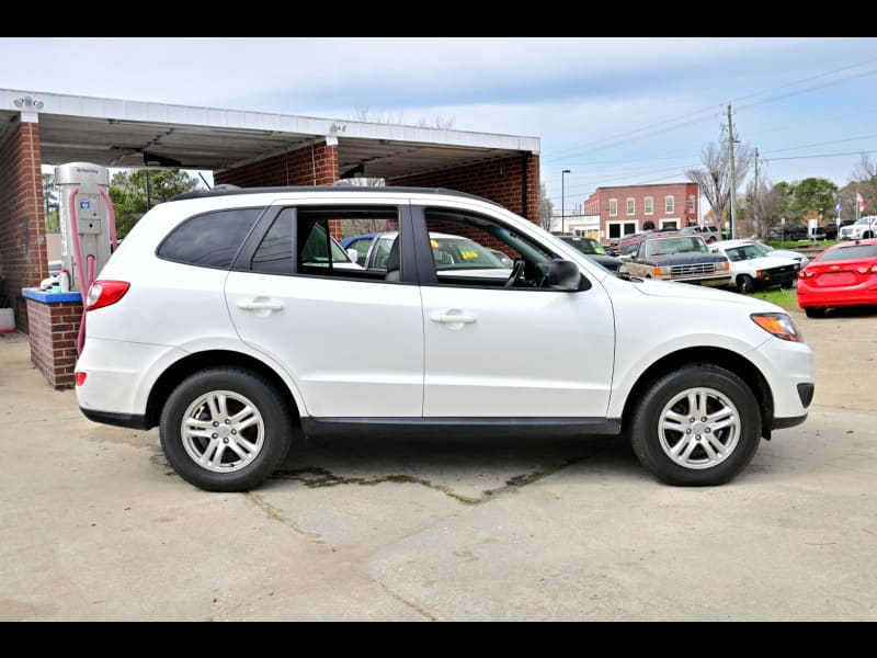 Hyundai Santa Fe 2011 price $5,950