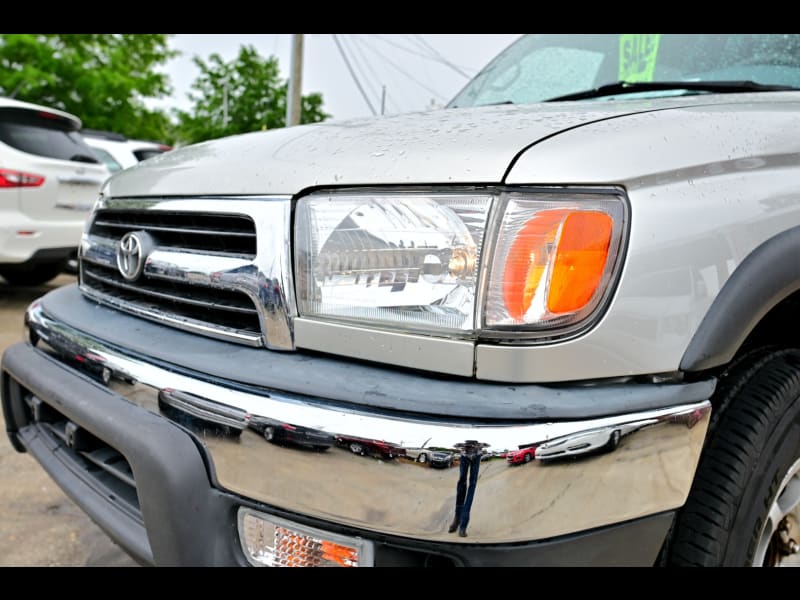 Toyota 4Runner 1999 price $5,250