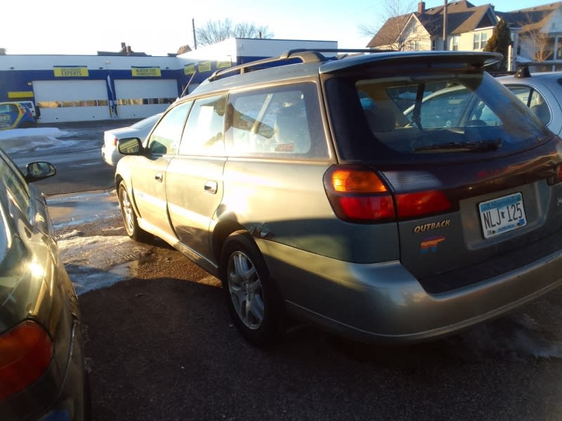 Subaru Legacy Wagon 2001 price $1,500 Down