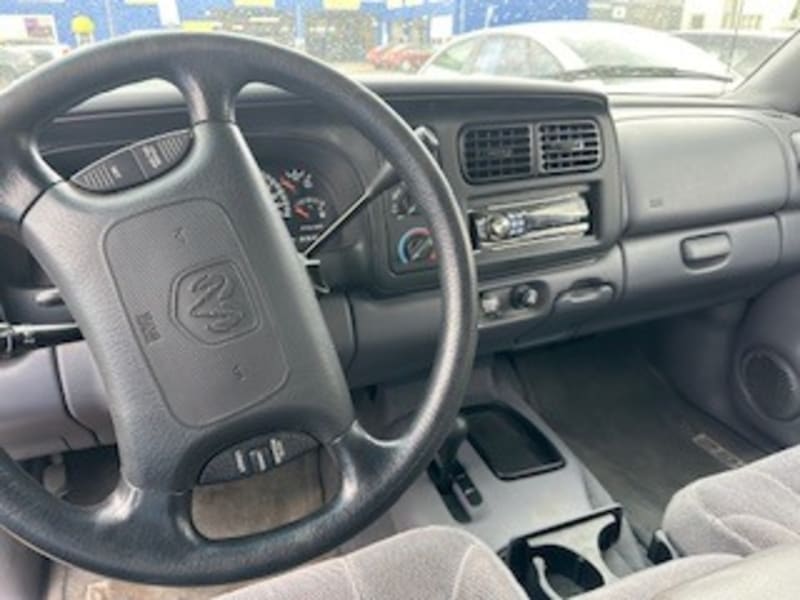 Dodge Dakota 2000 price $2,500 Down