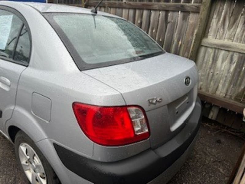 Kia Rio 2006 price $2,000 Down