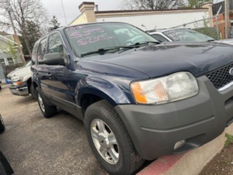 Ford Escape 2003 price $2,300 Down