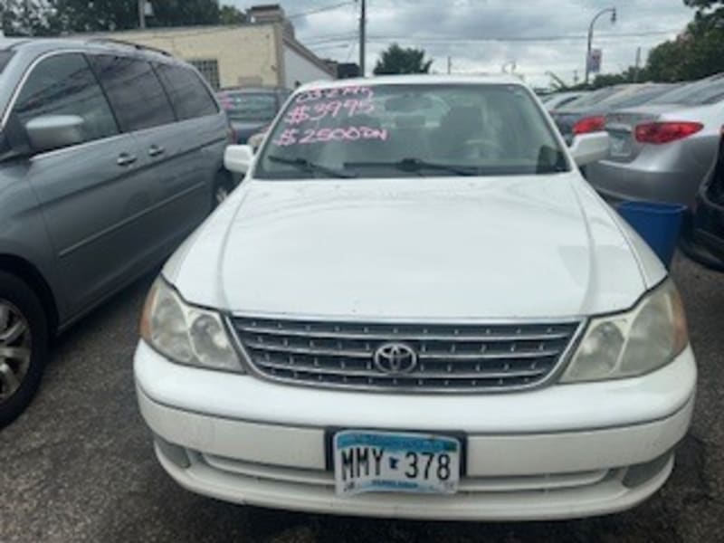 Toyota Avalon 2003 price $2,500 Down