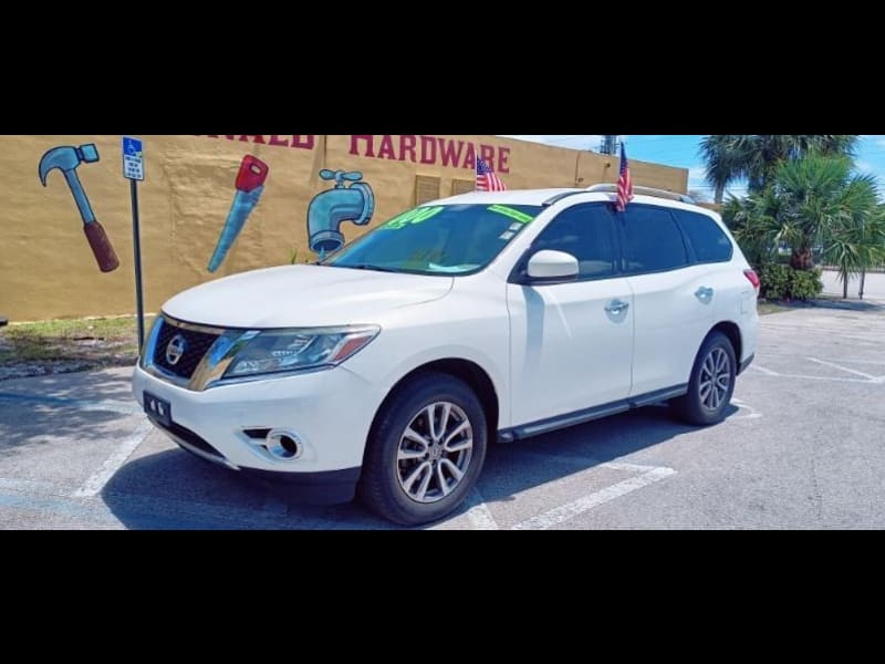 Nissan Pathfinder 2013 price $7,500