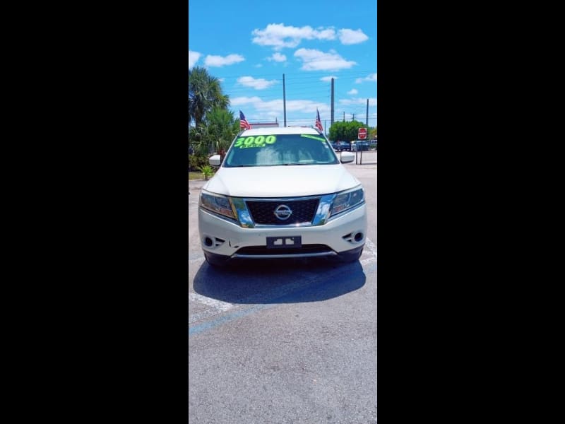 Nissan Pathfinder 2013 price $7,500