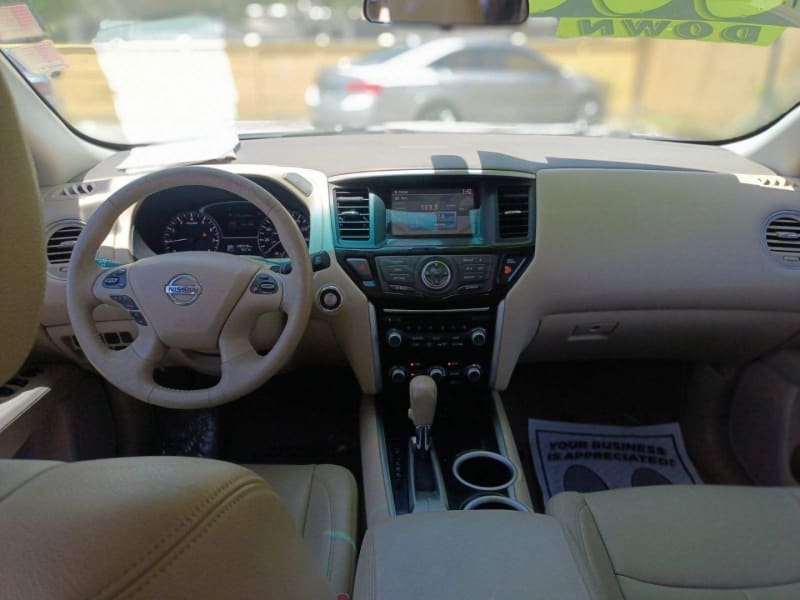 Nissan Pathfinder 2013 price $7,500