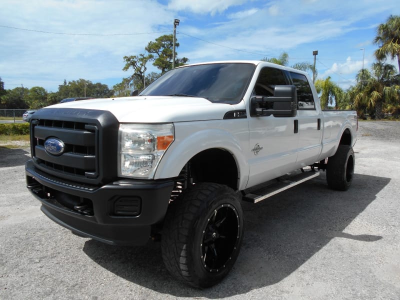 Ford Super Duty F-250 2012 price $25,999