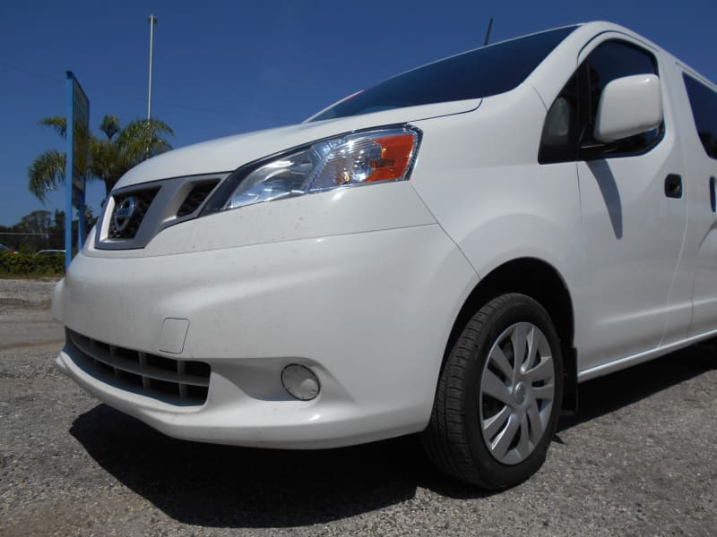 Nissan NV200 Compact Cargo 2021 price $16,999
