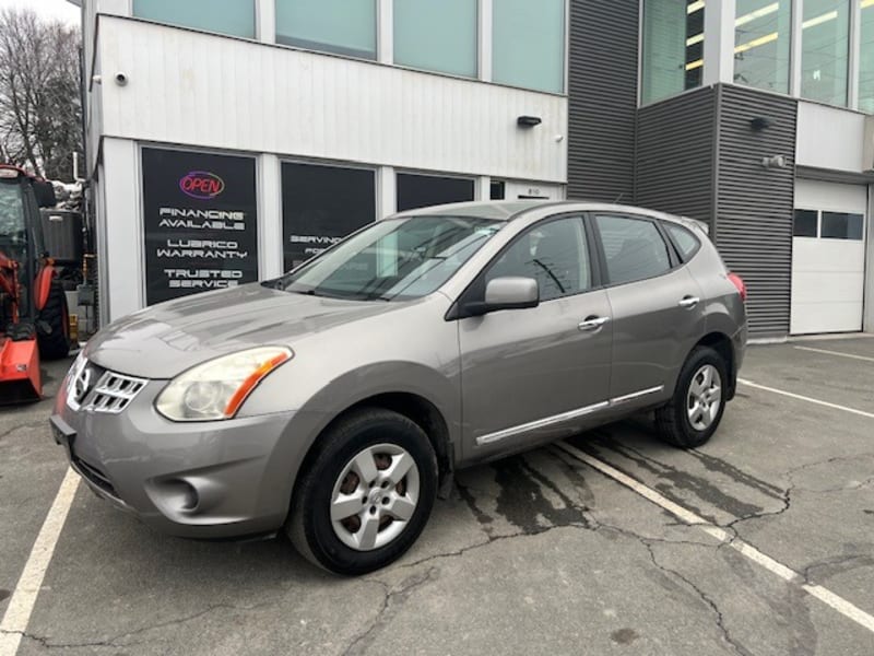 Nissan Rogue 2013 price $11,900