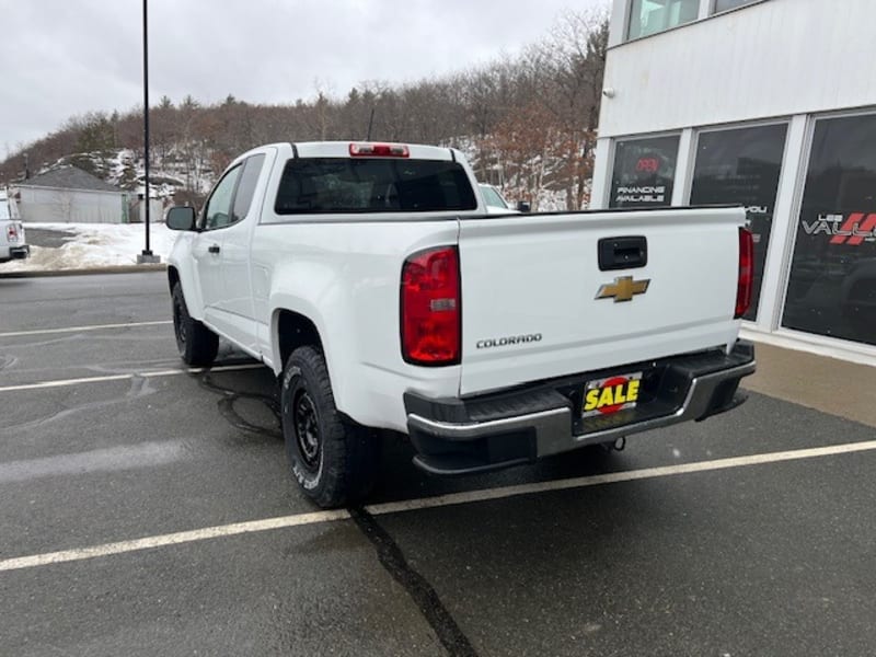 Chevrolet Colorado 2019 price $17,900